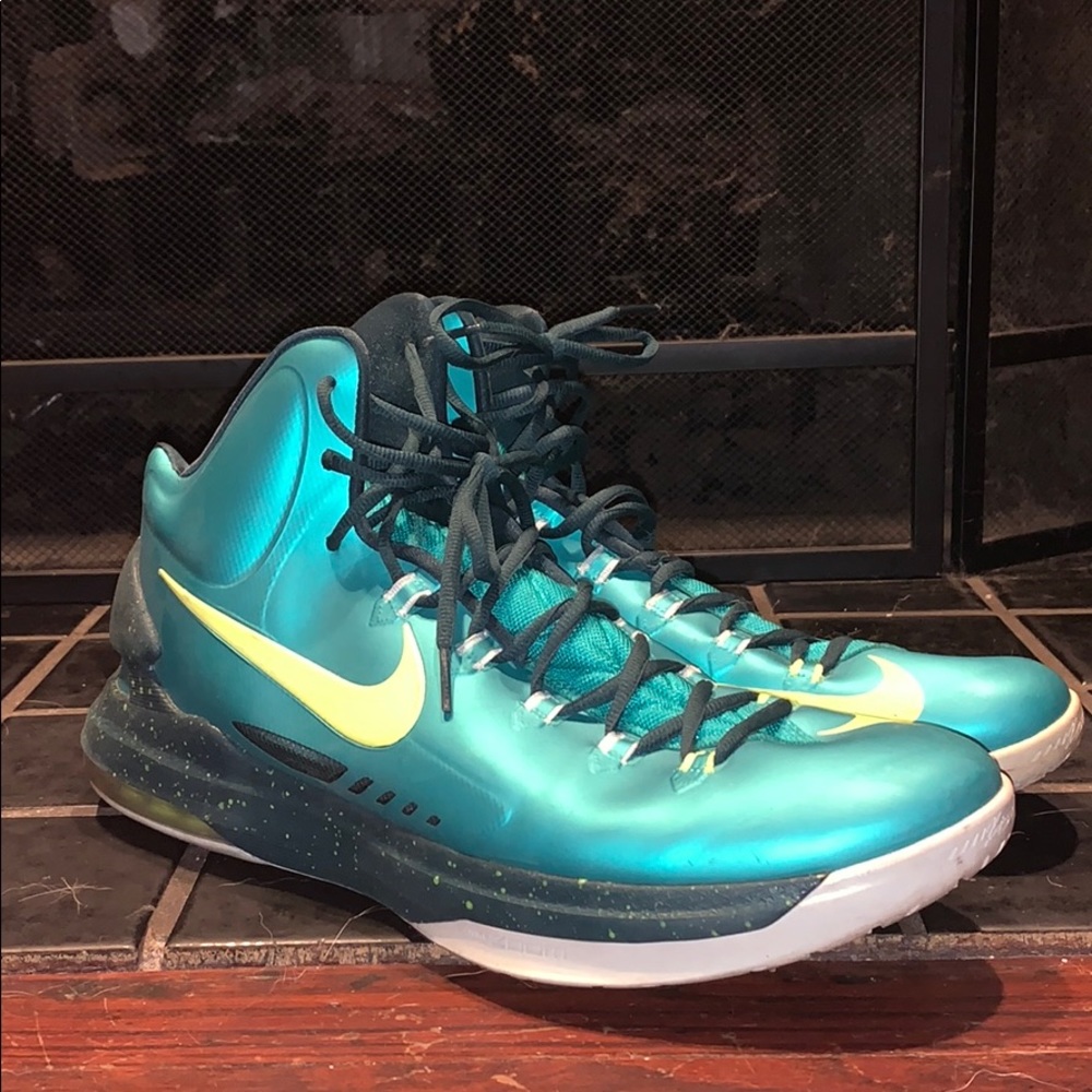 Nike KD V “Hulk”